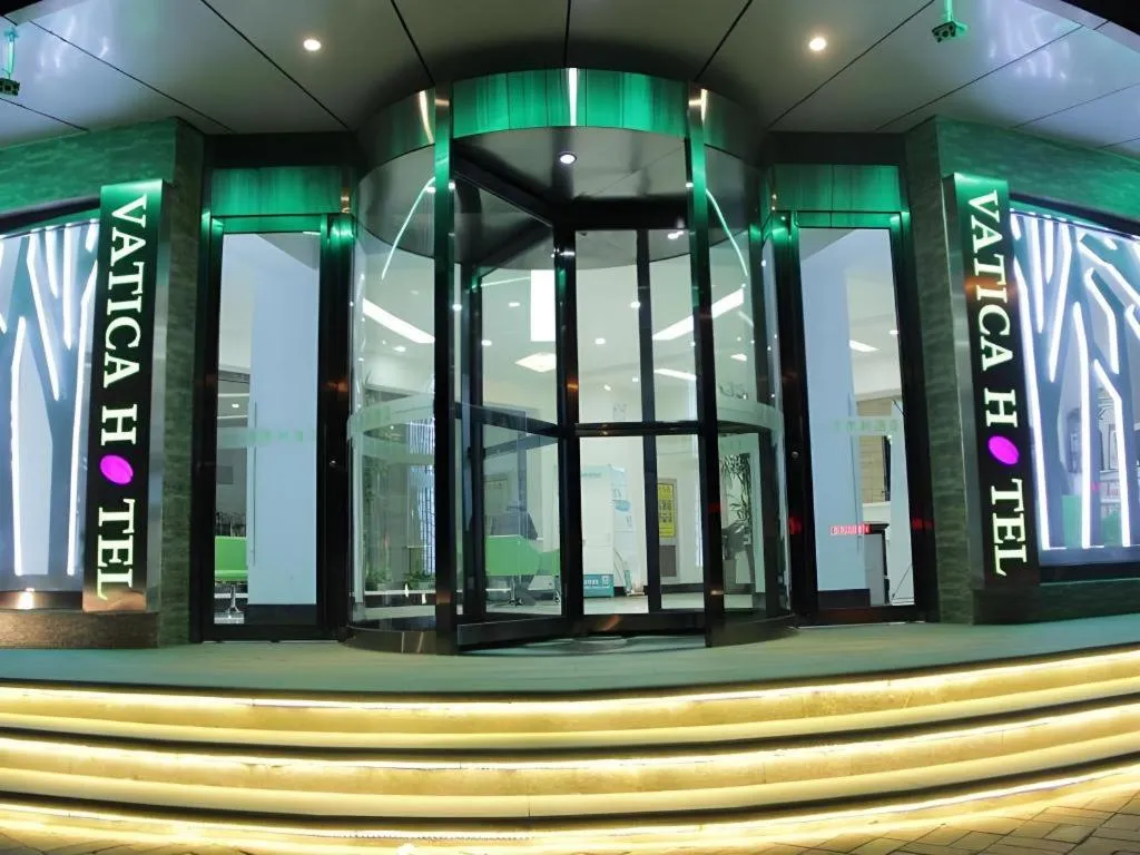 Vatica Tianjin Jinghai Bus Station Home World Plaza Hotel