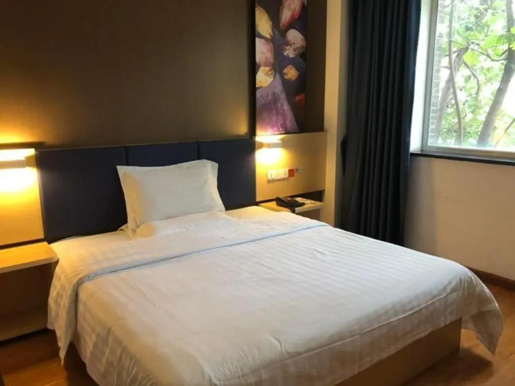 Bed in 7 Days Inn Tianjin Ancient Cultural Street Jinshiqiao Metro Station