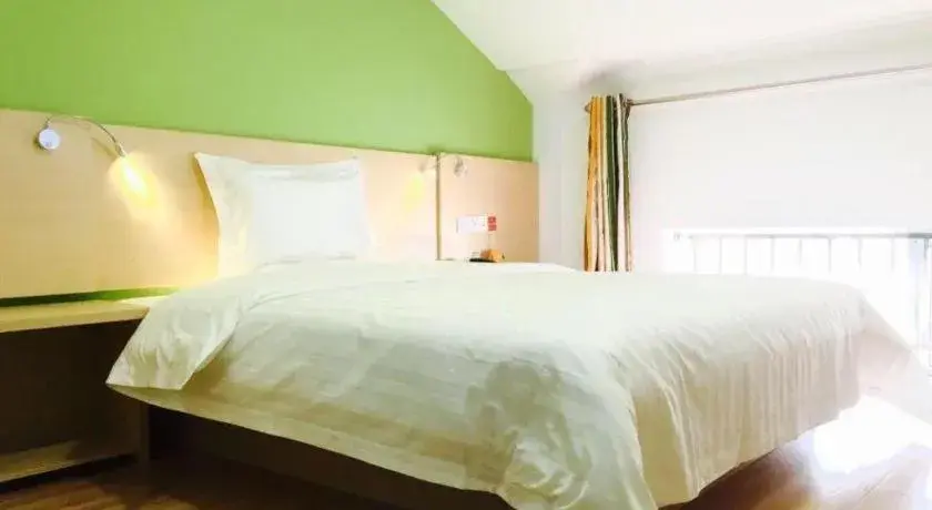 Bed in 7 Days Inn Tianjin Ancient Cultural Street Jinshiqiao Metro Station Bed in 7 Days Inn Tianjin Ancient Cultural Street Jinshiqiao Metro Station