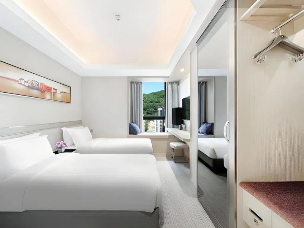 Bed in Elysion Place Hotel Causeway Bay