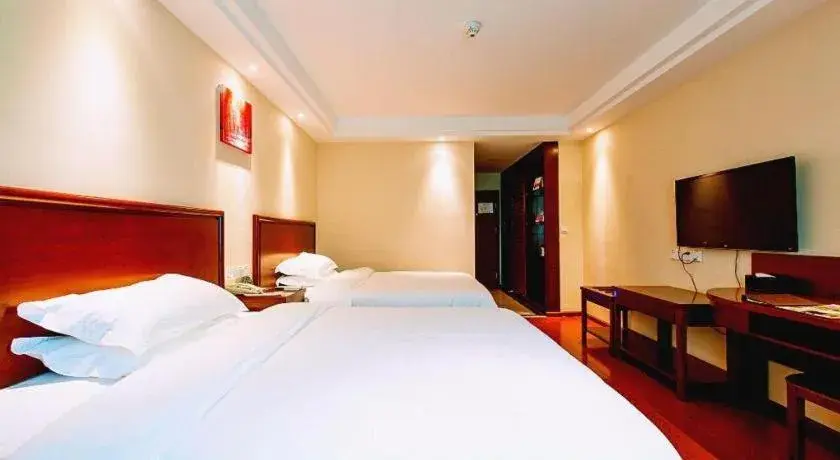 Bed in GreenTree Inn Nanjing Forestry University National Exhibition Center Express Hotel Bed in GreenTree Inn Nanjing Forestry University National Exhibition Center Express Hotel