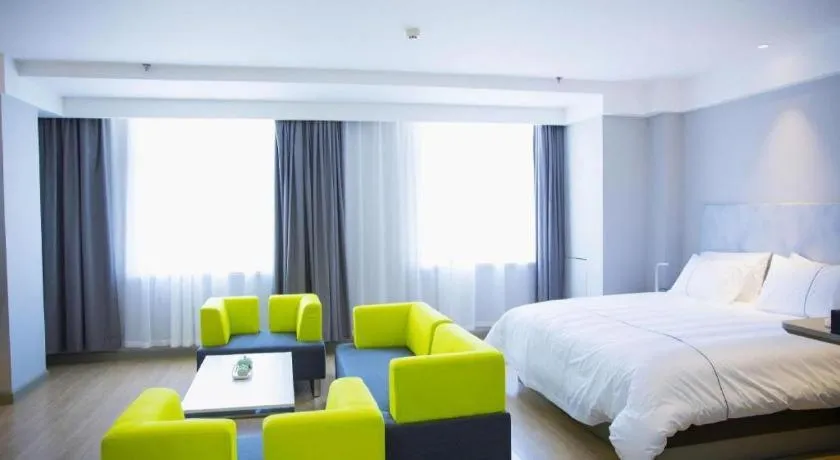 Bed in Jinjiang Inn Baotou Salaqi Railway Station