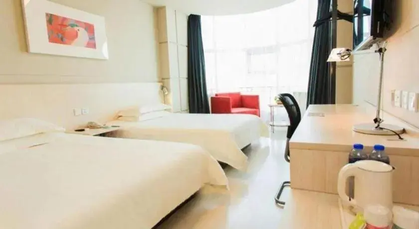 Bed in Jinjiang Inn Hohhot Dazhao Hospital Metro Station Bed in Jinjiang Inn Hohhot Dazhao Hospital Metro Station