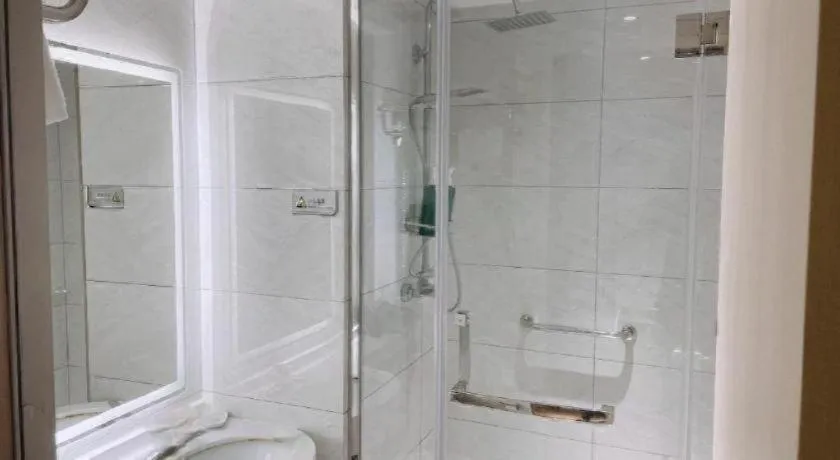 Magnotel Business Xuzhou Feng County Bus Station