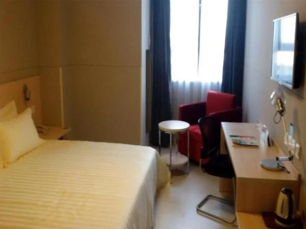 Bed in Jinjiang Inn Tianjin Jizhou Renmin West Street Branch