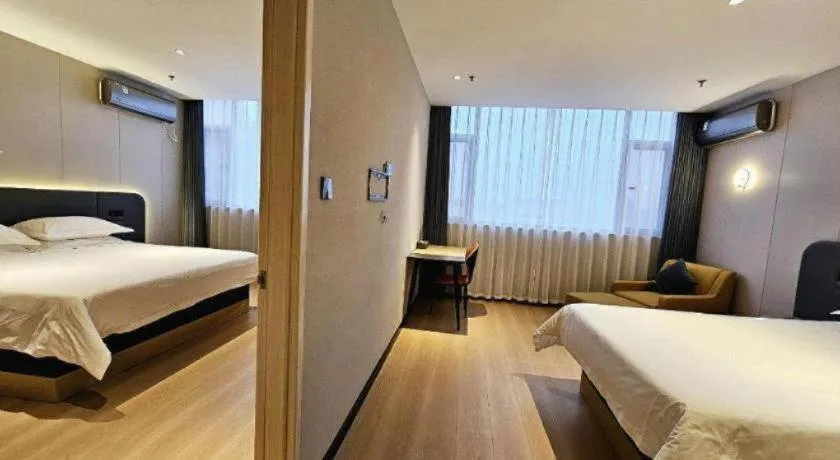 Bed in Jinjiang Inn Xuzhou Peixian Hancheng Road