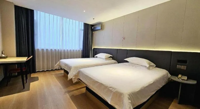 Bed in Jinjiang Inn Xuzhou Peixian Hancheng Road