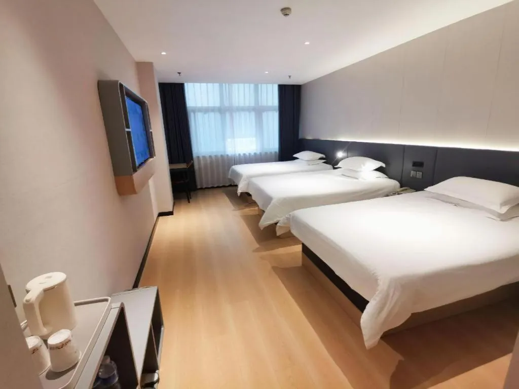 Bed in Jinjiang Inn Xuzhou Peixian Hancheng Road