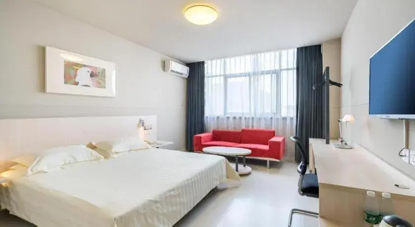 Bed in Jinjiang Inn Xuzhou Peixian Hancheng Road Bed in Jinjiang Inn Xuzhou Peixian Hancheng Road