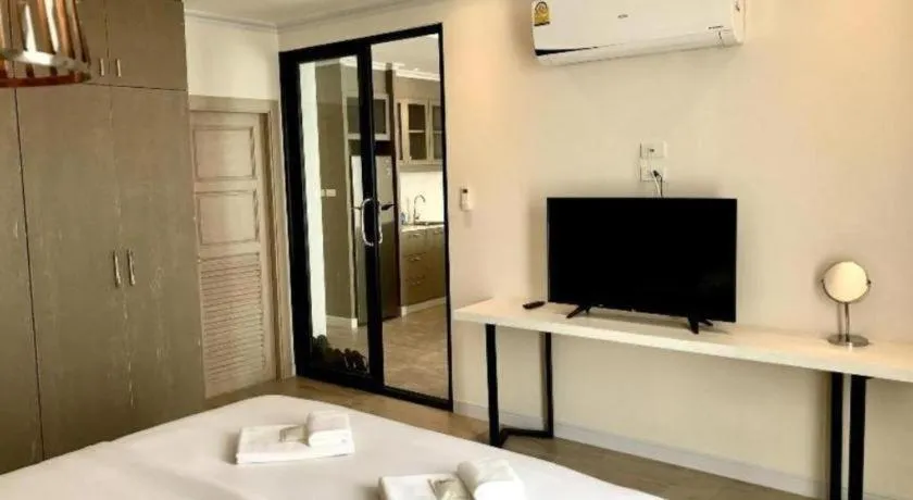 Bed in Hataara hua hin