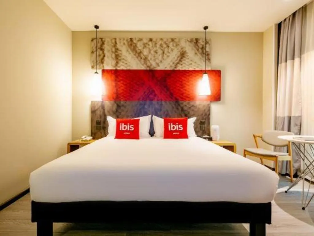 Bed in ibis Xi'an First Gaoxin RD