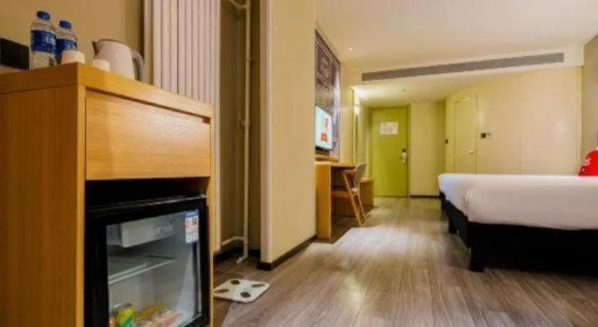 Bed in ibis Xi'an First Gaoxin RD