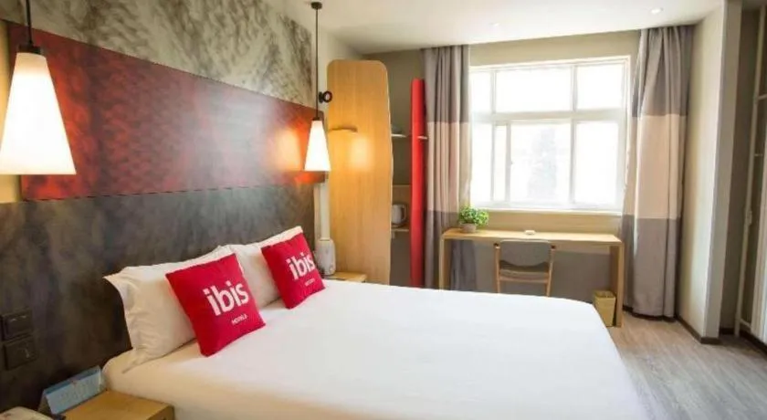 Bed in ibis Xi'an First Gaoxin RD