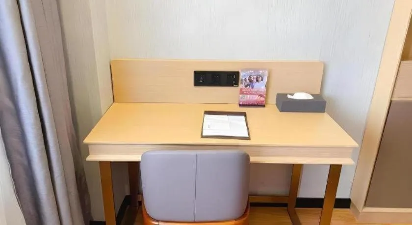 GreenTree Inn XuZhou PiZhou Dayunhe Decorative city PiXin(N) Road Express Hotel