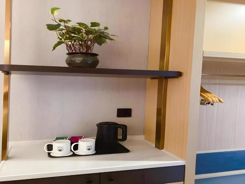 GreenTree Inn XuZhou PiZhou Dayunhe Decorative city PiXin(N) Road Express Hotel