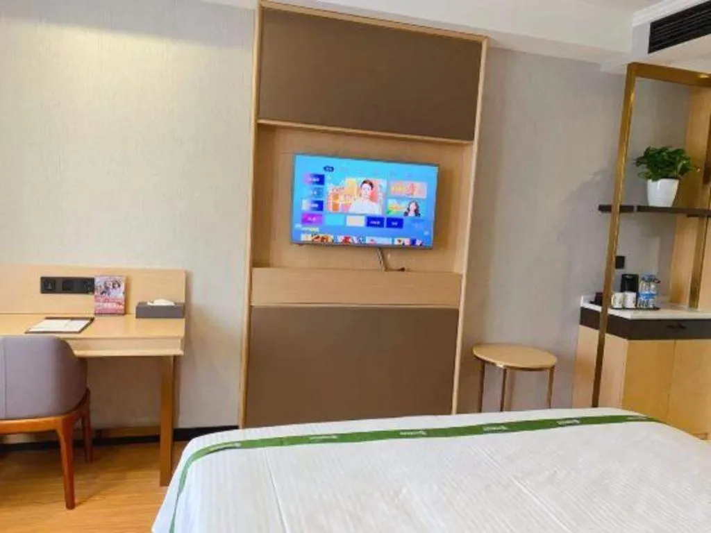 Bed in GreenTree Inn XuZhou PiZhou Dayunhe Decorative city PiXin(N) Road Express Hotel