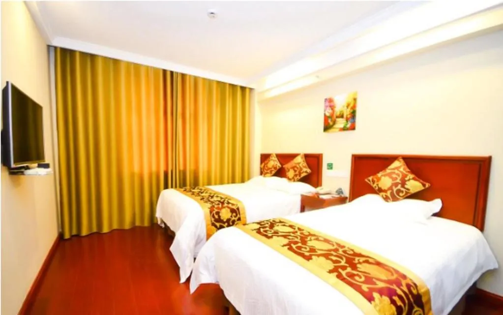 Bed in GreenTree Inn XuZhou PiZhou Dayunhe Decorative city PiXin(N) Road Express Hotel