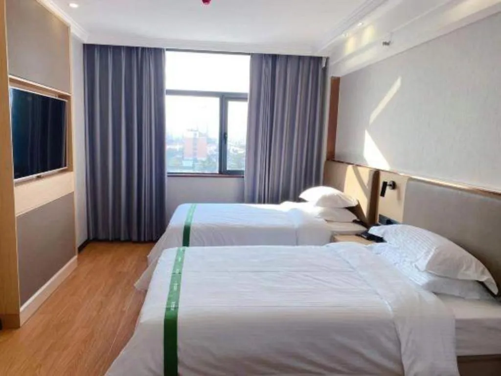 Bed in GreenTree Inn XuZhou PiZhou Dayunhe Decorative city PiXin(N) Road Express Hotel