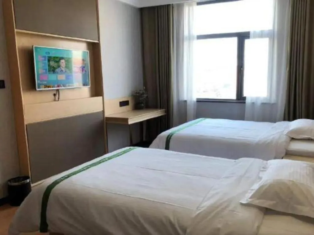 Bed in GreenTree Inn XuZhou PiZhou Dayunhe Decorative city PiXin(N) Road Express Hotel