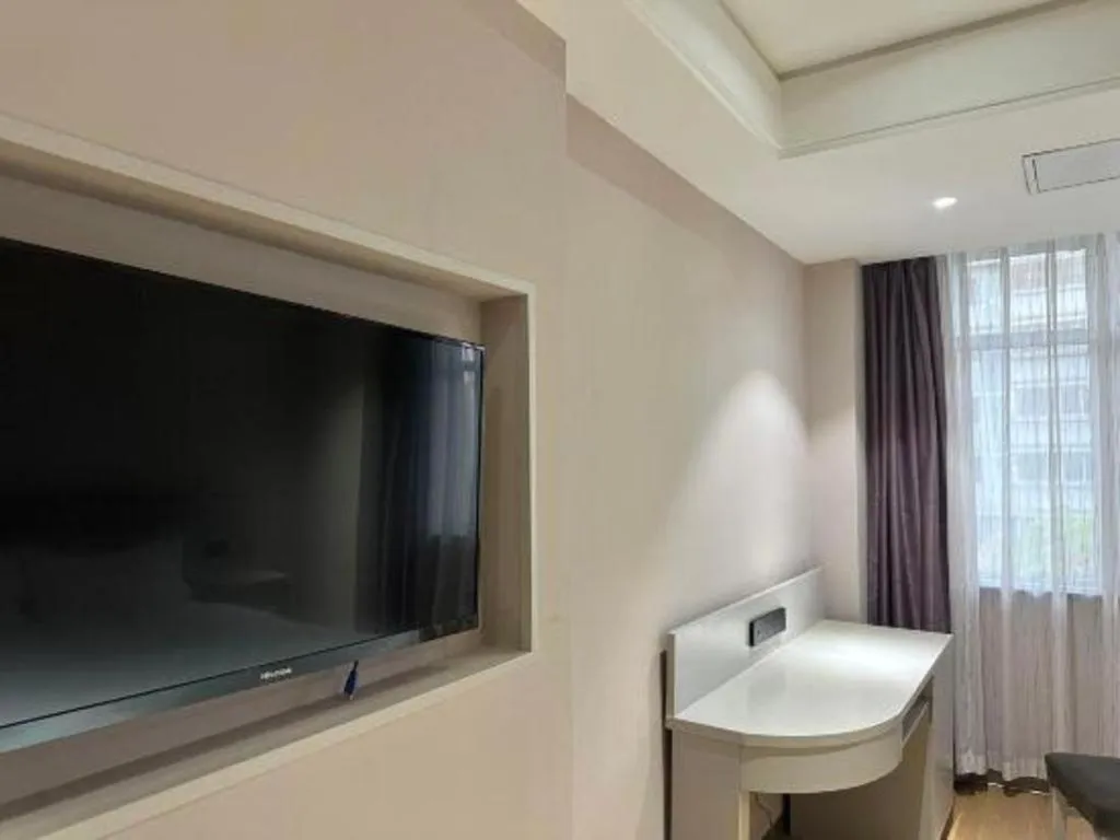 GreenTree Inn Fuyang Yijing International North Business