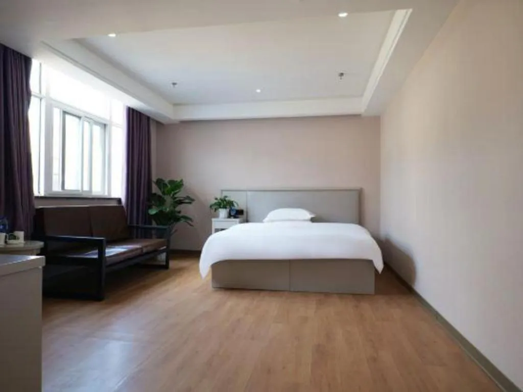 Bed in GreenTree Inn Fuyang Yijing International North Business