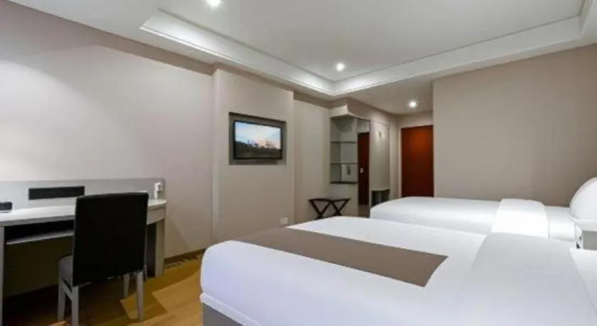 Bed in GreenTree Inn Fuyang Yijing International North Business