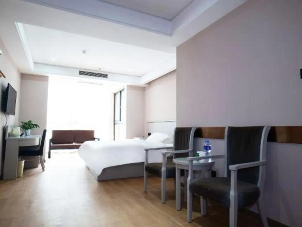 Bed in GreenTree Inn Fuyang Yijing International North Business