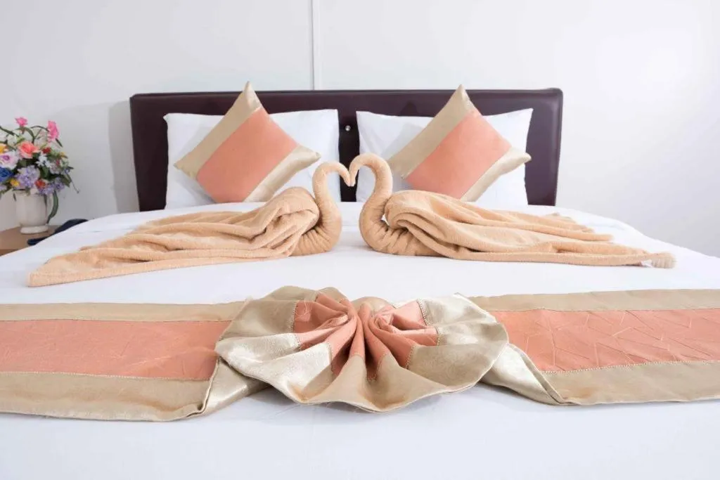 Bed in VC Phayao Hotel