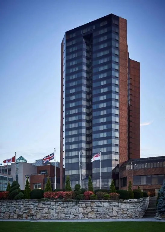 Best Western Plus Waterfront Hotel