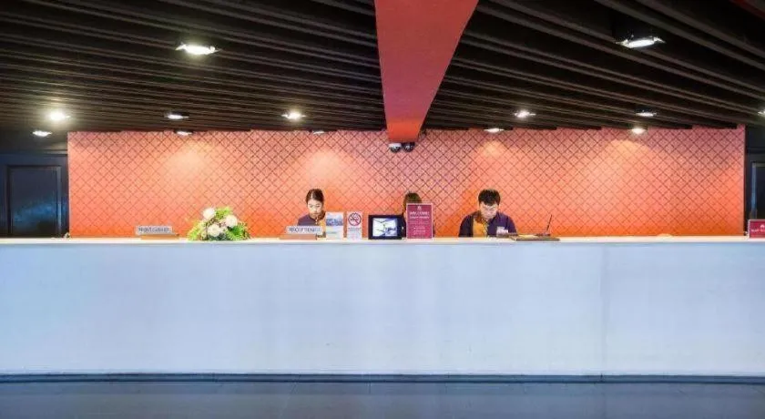 ZEN Rooms Huay Kaew Road