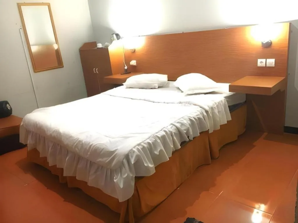 Bed in Hotel Pondok Asri Boyolali