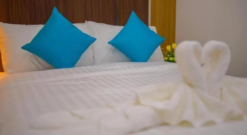 Bed in Thanburi Hotel