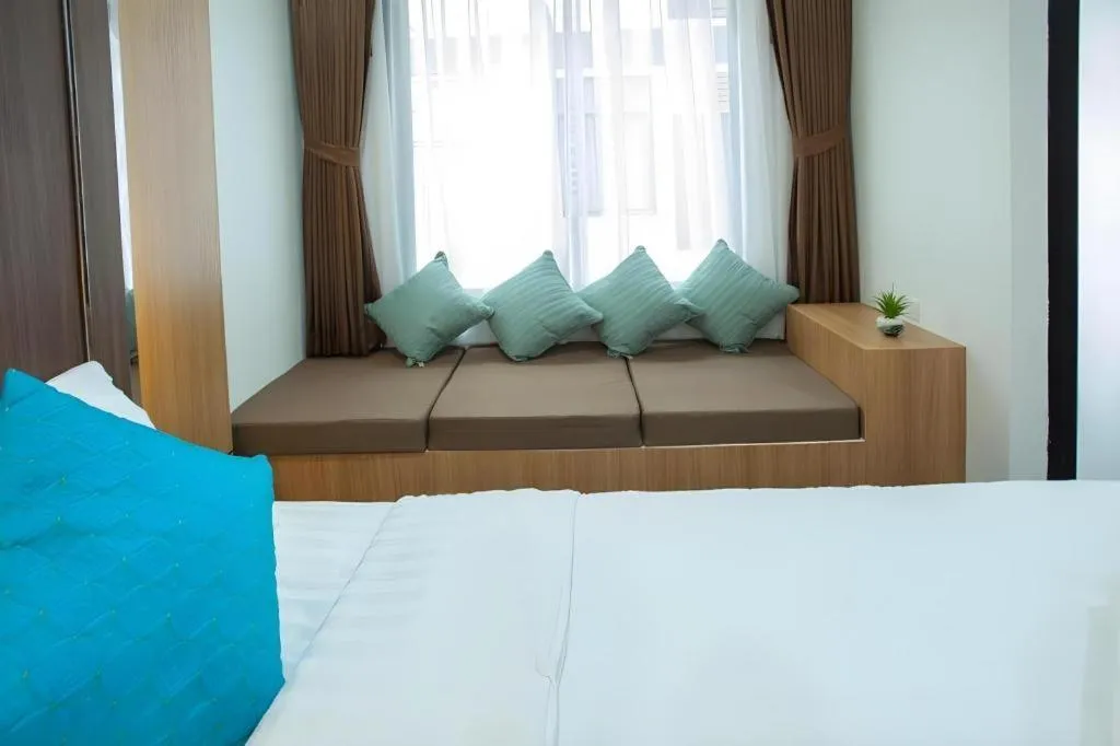 Bed in Thanburi Hotel