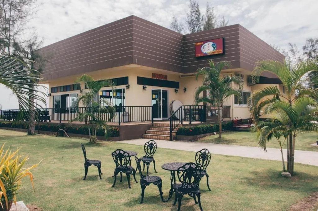 Hadthong Resort