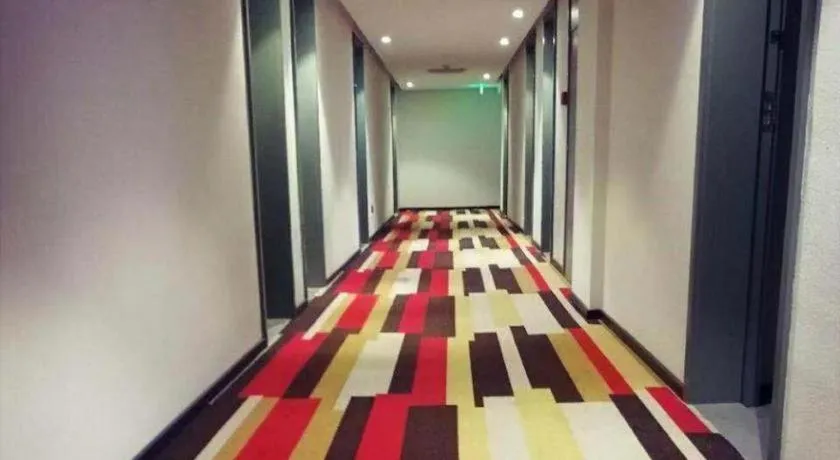 ibis Shenyang north station