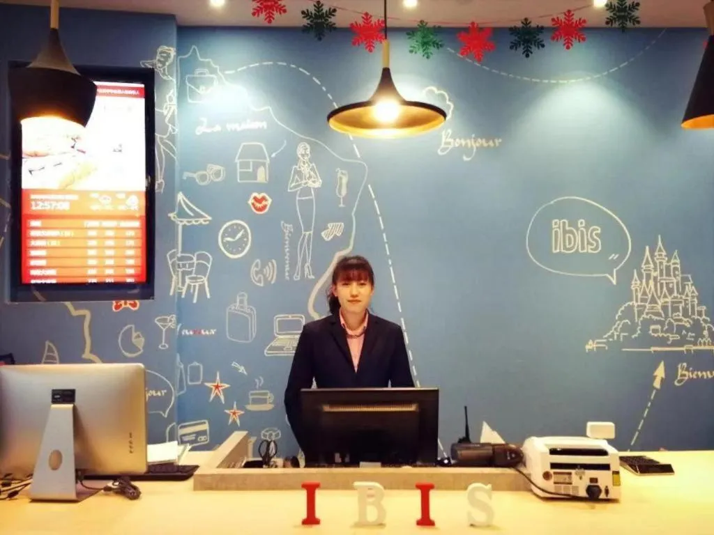 ibis Shenyang north station