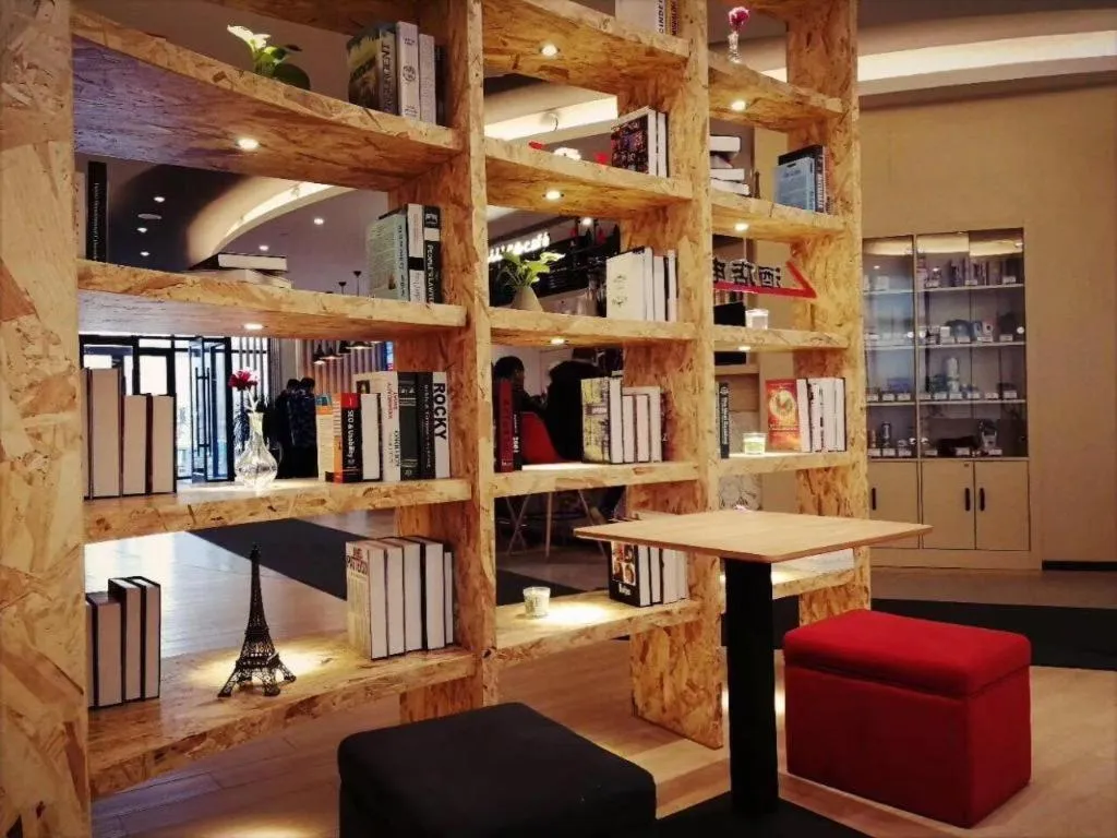 ibis Shenyang north station