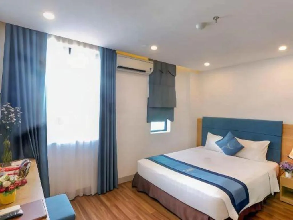 Bed in Ngoc Lan Hotel Da Nang