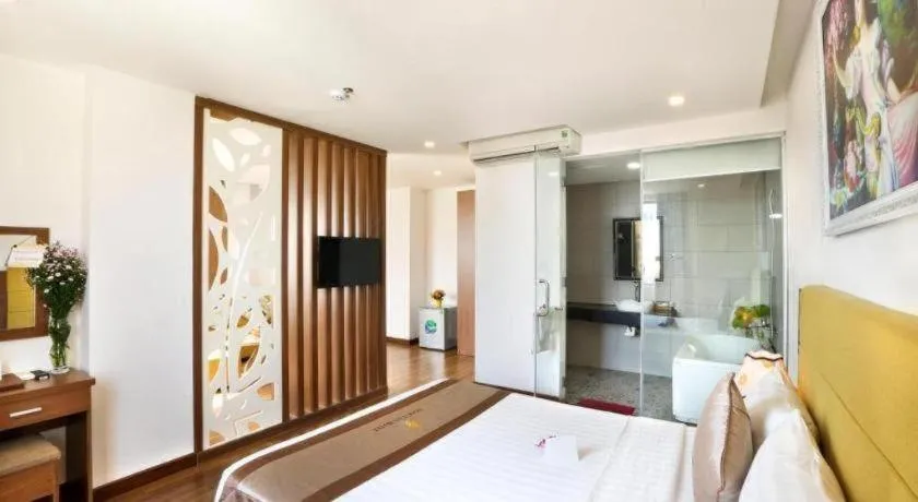 Bed in Ngoc Lan Hotel Da Nang