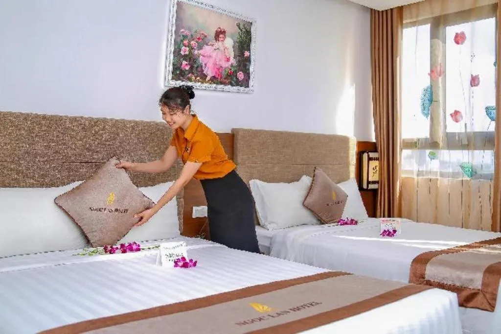 Bed in Ngoc Lan Hotel Da Nang