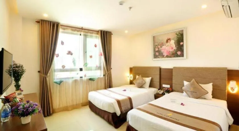 Bed in Ngoc Lan Hotel Da Nang