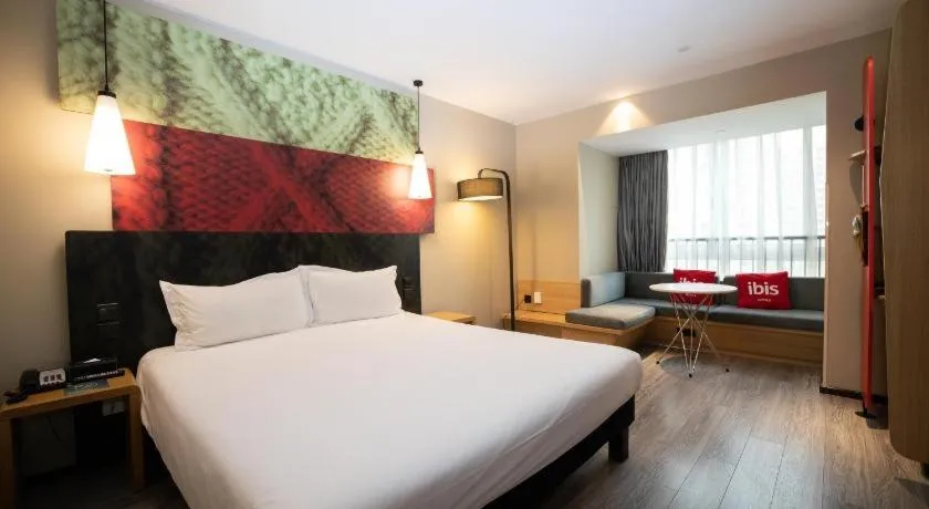 Bed in ibis Wuxi Jiangnan University