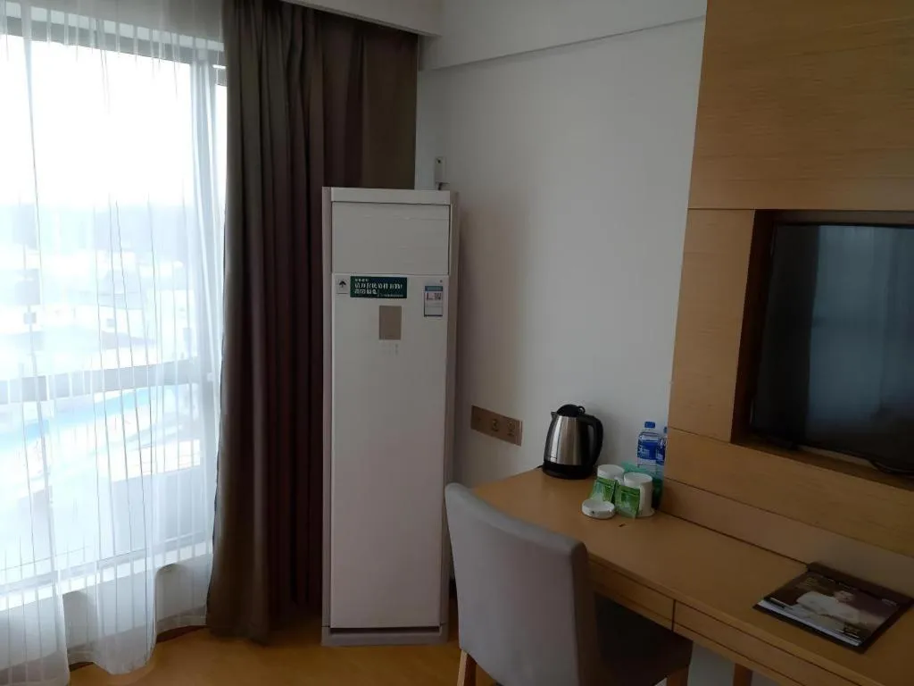 GreenTree Inn Anqing Qianshan County Sunshine City Express Hotel