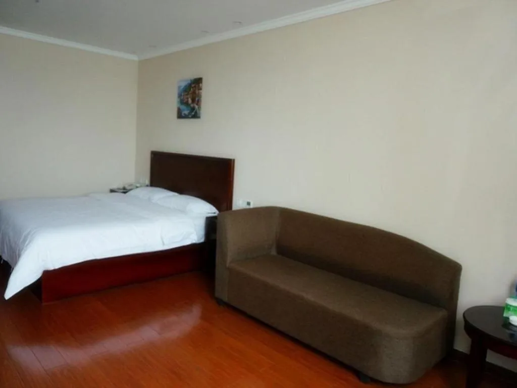 Bed in GreenTree Inn Puyang Fan County People Avenue Banqiao Road Hotel