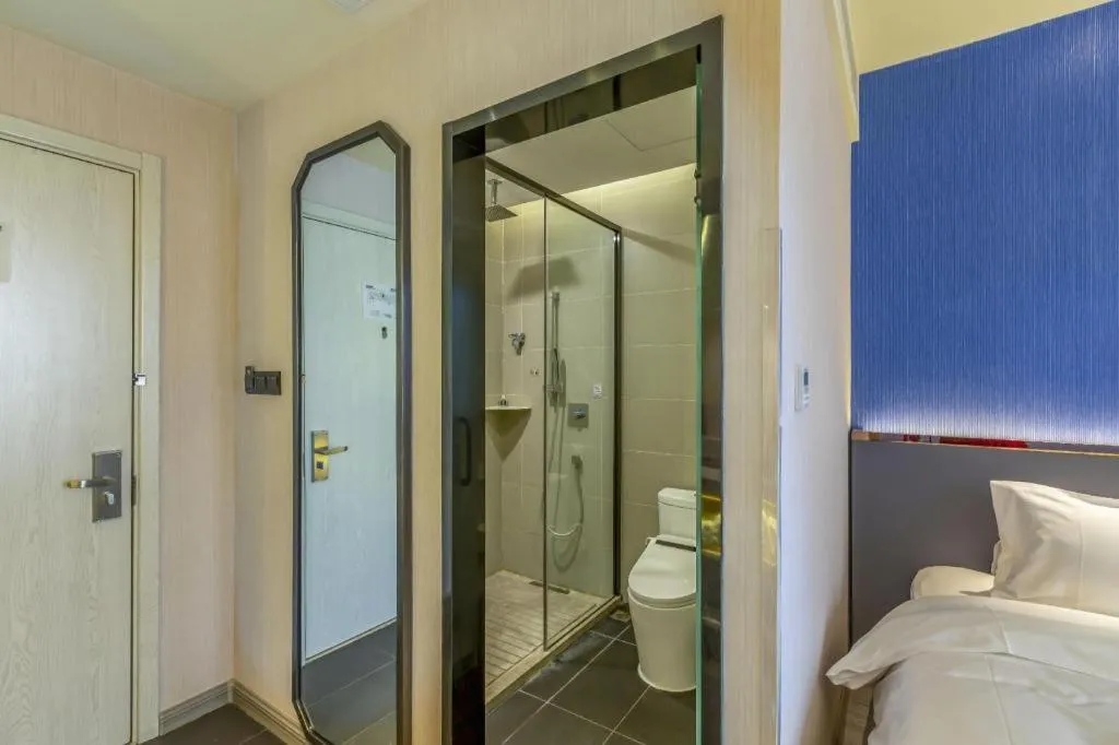 Bed in ibis Styles Beijing Capital Airport Hotel