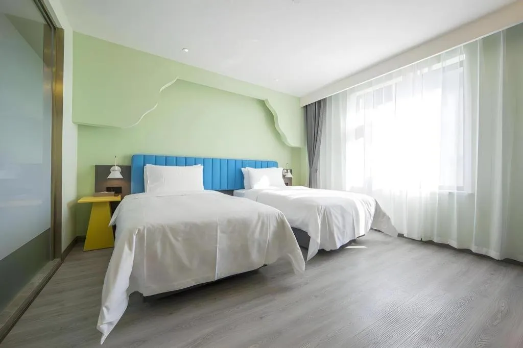 Bed in ibis Styles Beijing Capital Airport Hotel