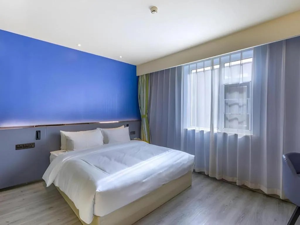 Bed in ibis Styles Beijing Capital Airport Hotel