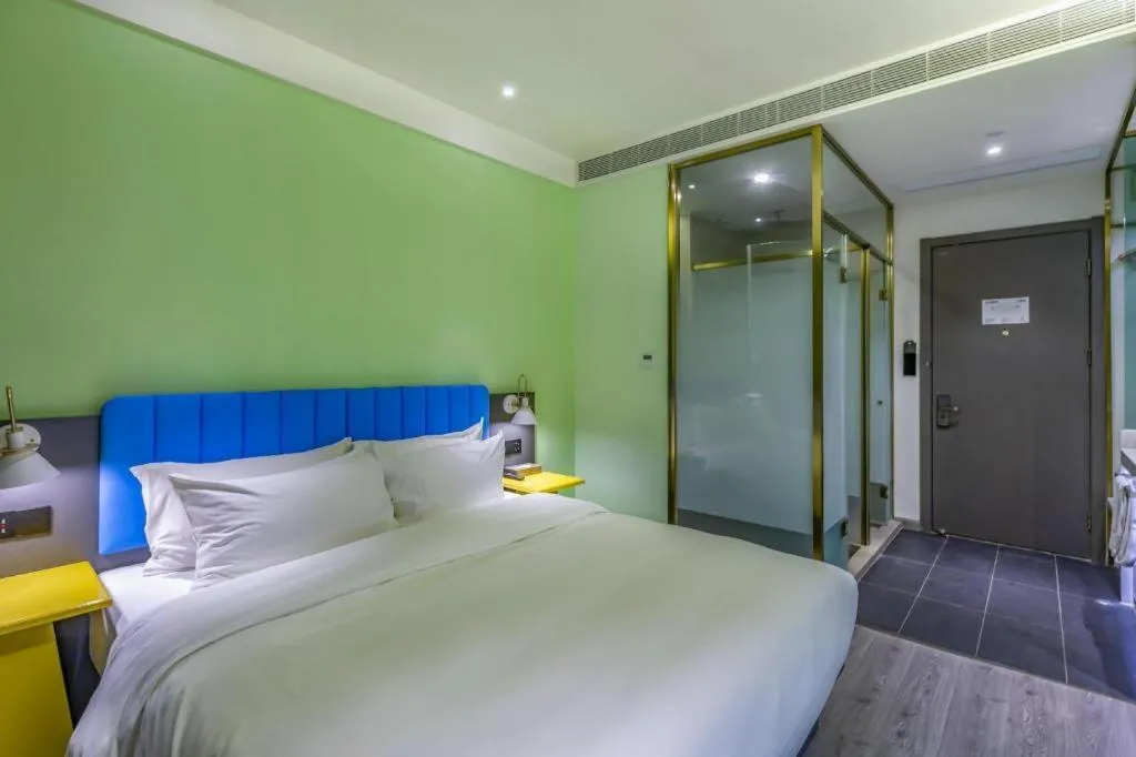 Bed in ibis Styles Beijing Capital Airport Hotel