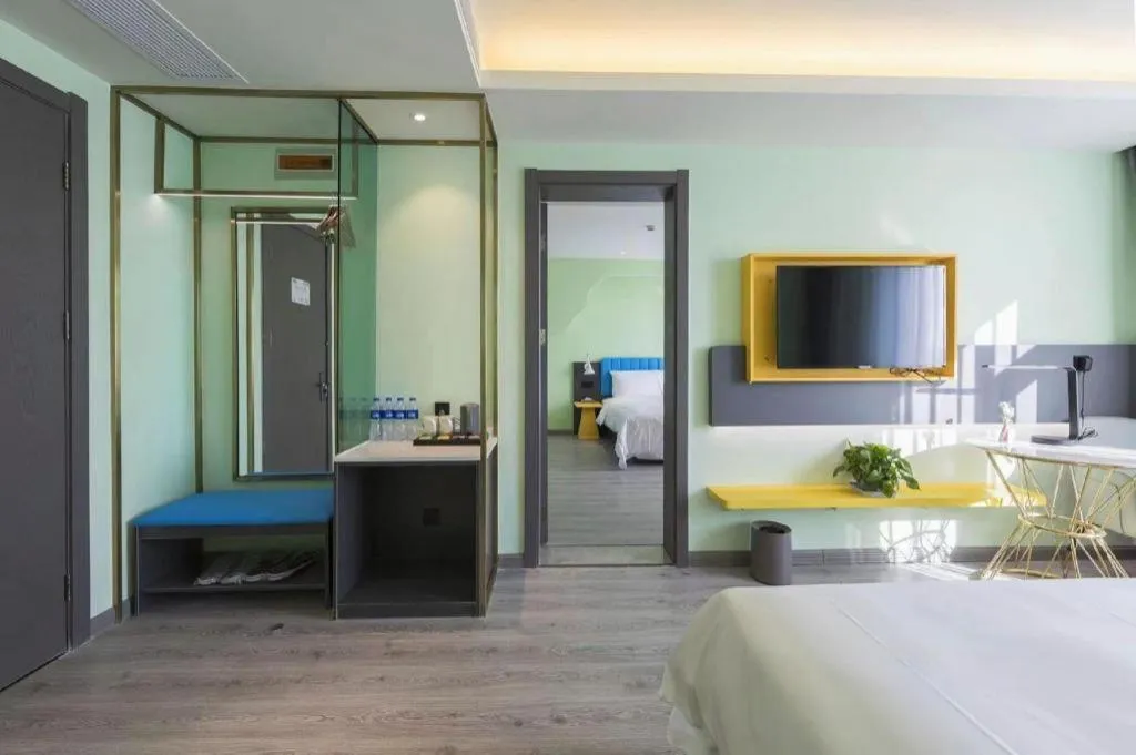 Bed in ibis Styles Beijing Capital Airport Hotel