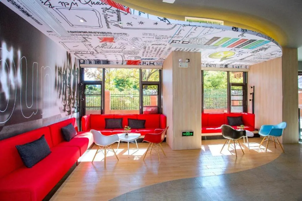 ibis Kunming Beijing Rd